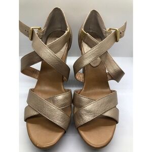 Banana Republic Womens size 10 champagne metallic open toe Wedge